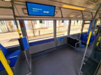 Wagen 5417 - Rollstuhl- und Kinderwagenstellplatz Wagen 5417 - Rollstuhl- und Kinderwagenstellplatz